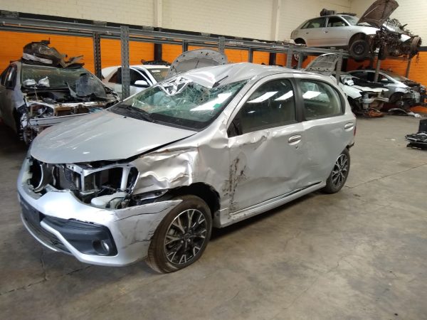 Etios-HB-15-Automatico-2018-sucata-marca-auto-pecas-pinhais