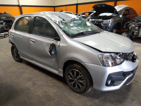 Etios-HB-15-Automatico-2018-sucata-marca-auto-pecas-pinhais