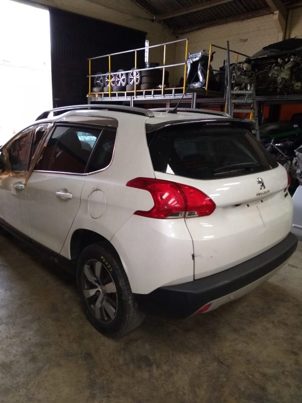 traseira Peugeot 2008 griffe